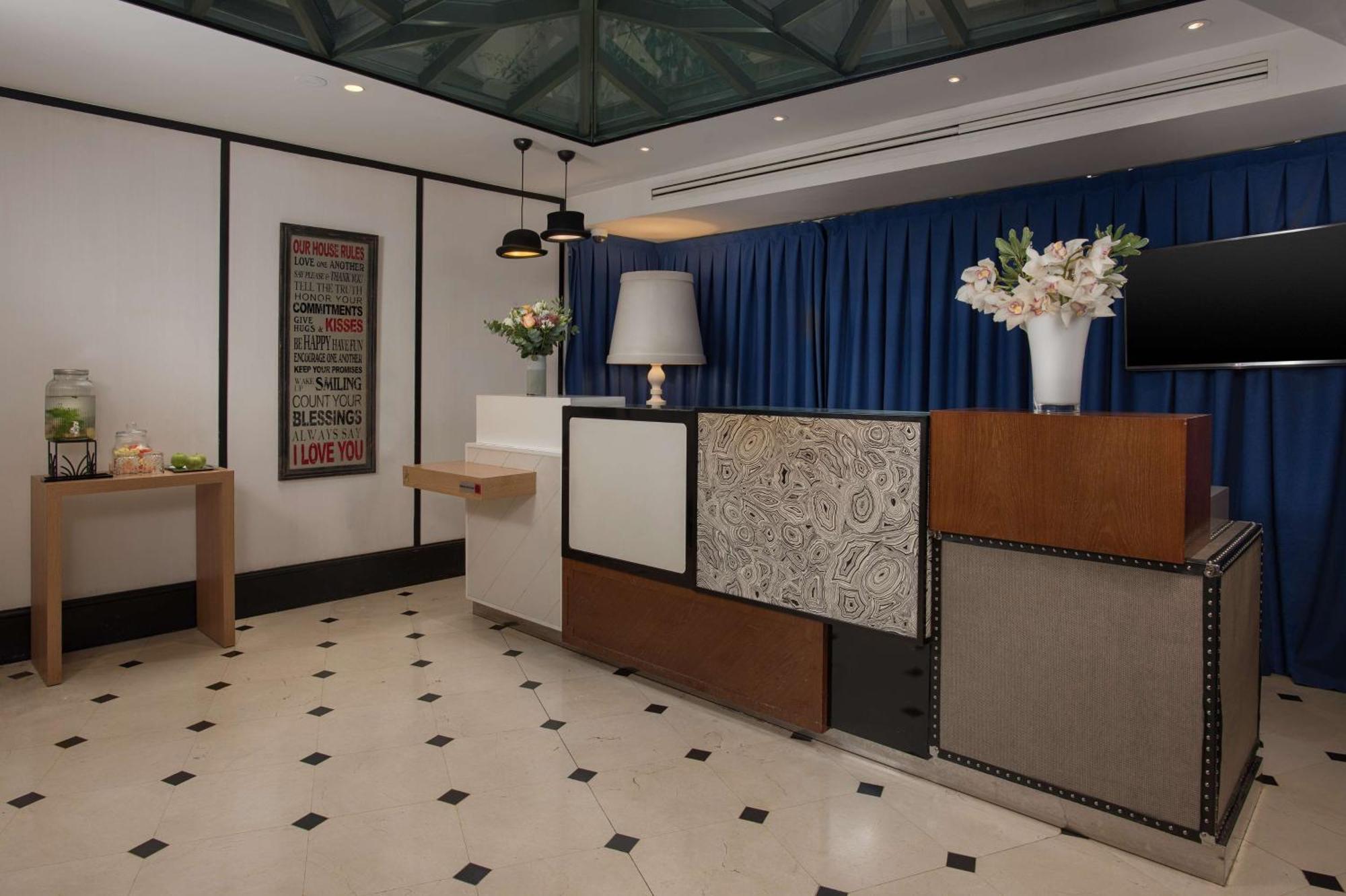Opera Faubourg Hotel Paris Bagian luar foto